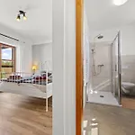 Cirka In Istria For 14 Persons With A 36 M2 Heated Pool, Gaming & Activities For Kids And Adults Svetvincenat