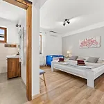 Cirka In Istria For 14 Persons With A 36 M2 Heated Pool, Gaming & Activities For Kids And Adults Villa *