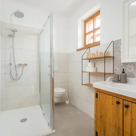 Вилла Cirka In Istria For 14 Persons With A 36 M2 Heated Pool, Gaming & Activities For Kids And Adults Светвинченат