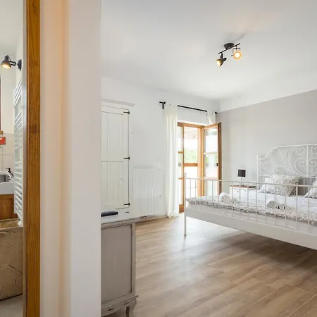 Cirka In Istria For 14 Persons With A 36 M2 Heated Pool, Gaming & Activities For Kids And Adults Светвинченат